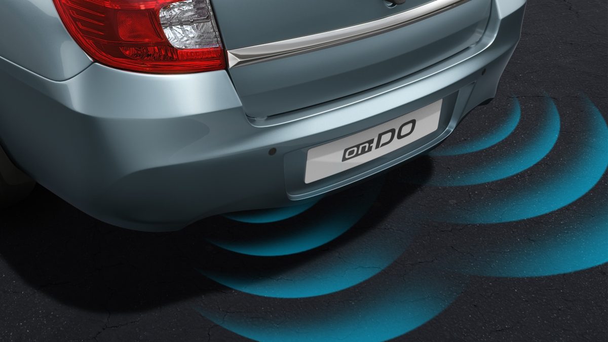 3/4 Rear Shot with Parking Sensor Illustrations
