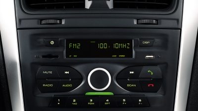 Centre Stack with MP3 Player Function