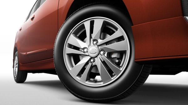 14-inch alloy wheels